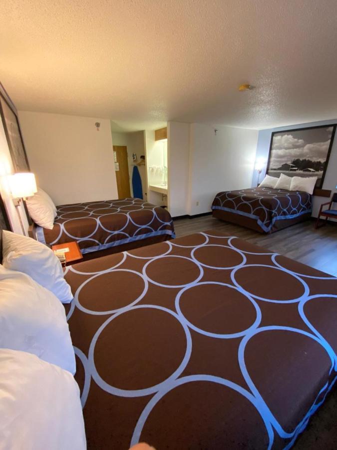 ซูเปอร์ 8 บาย วินด์แฮม ไอดาโกรฟ Hotel Ida Grove ภายนอก รูปภาพ