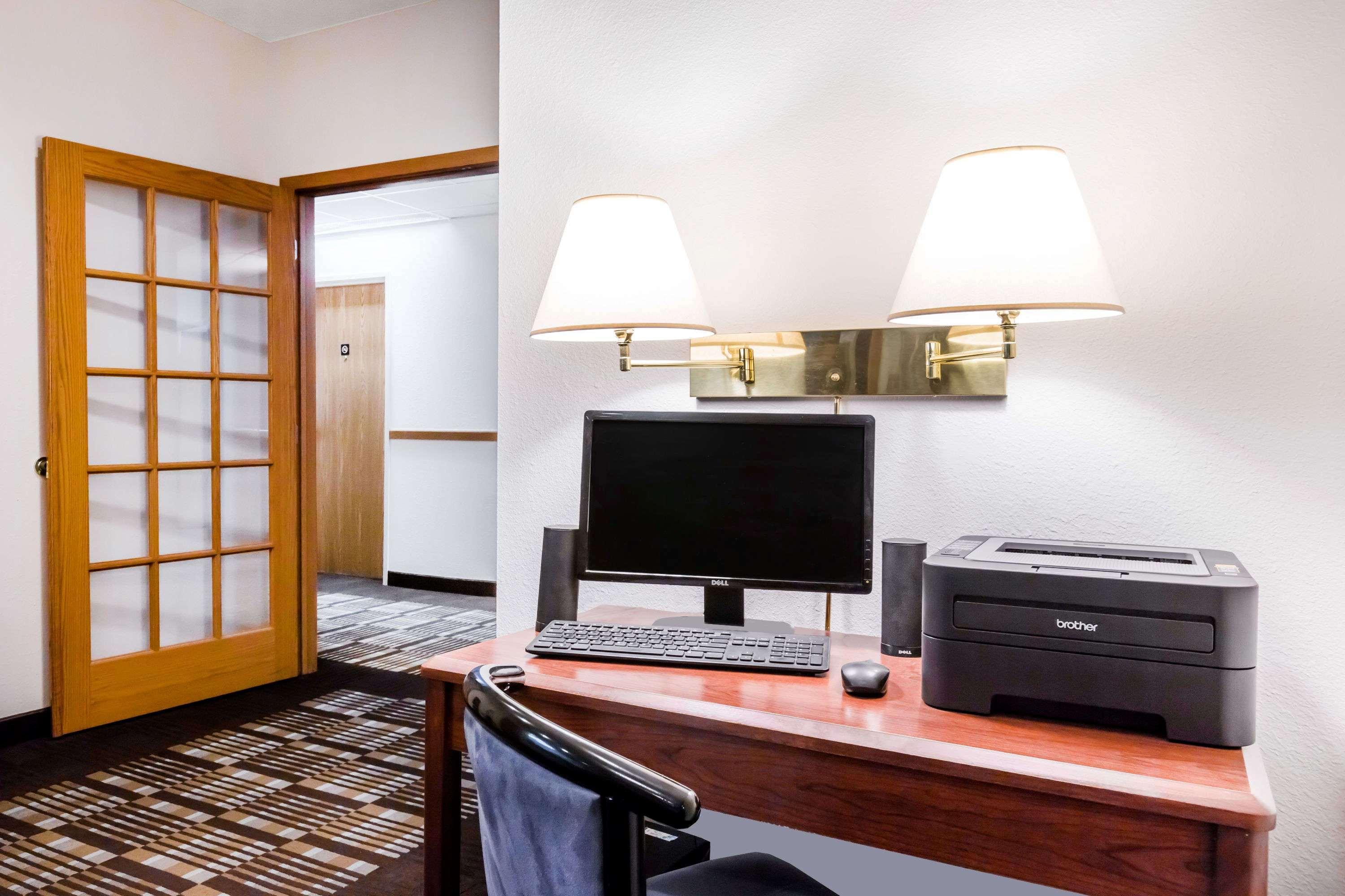 ซูเปอร์ 8 บาย วินด์แฮม ไอดาโกรฟ Hotel Ida Grove ภายนอก รูปภาพ