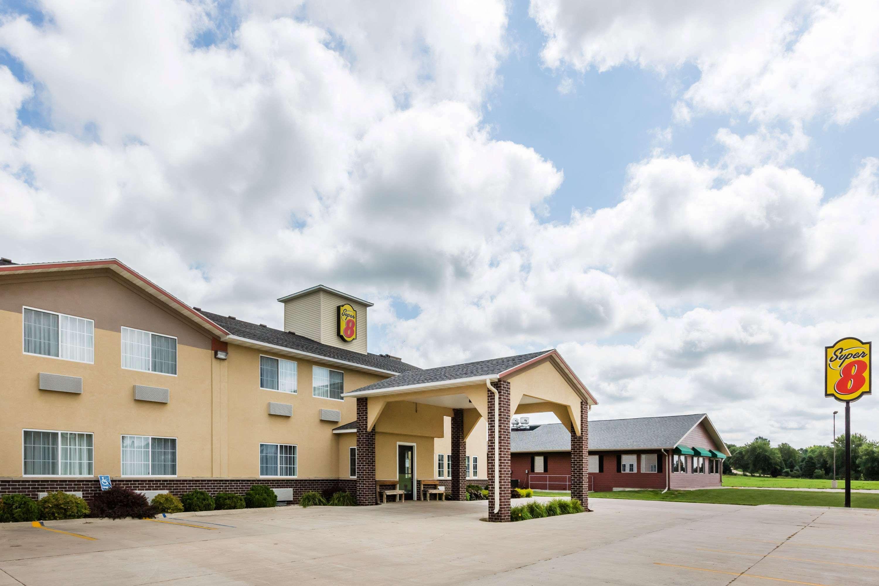 ซูเปอร์ 8 บาย วินด์แฮม ไอดาโกรฟ Hotel Ida Grove ภายนอก รูปภาพ